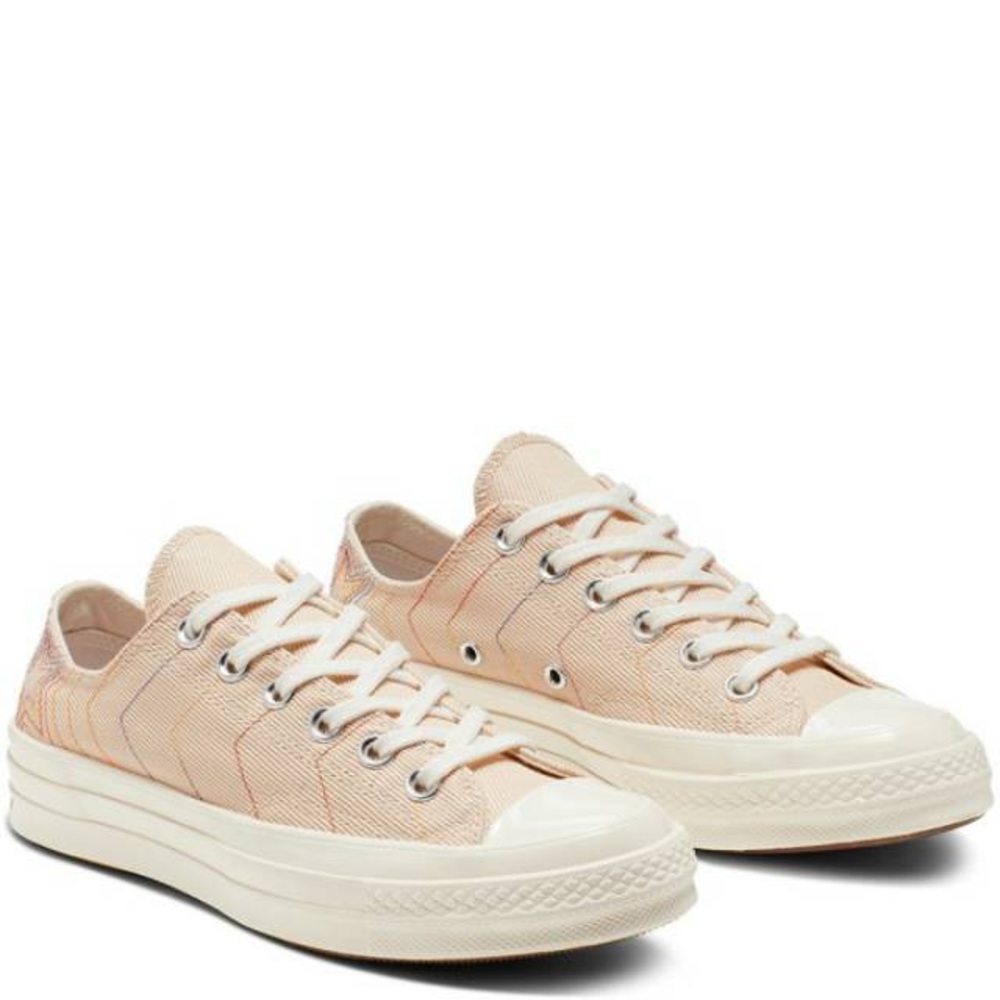Converse All Star Low Top Exploding star Sneaker - Picture 2 of 10